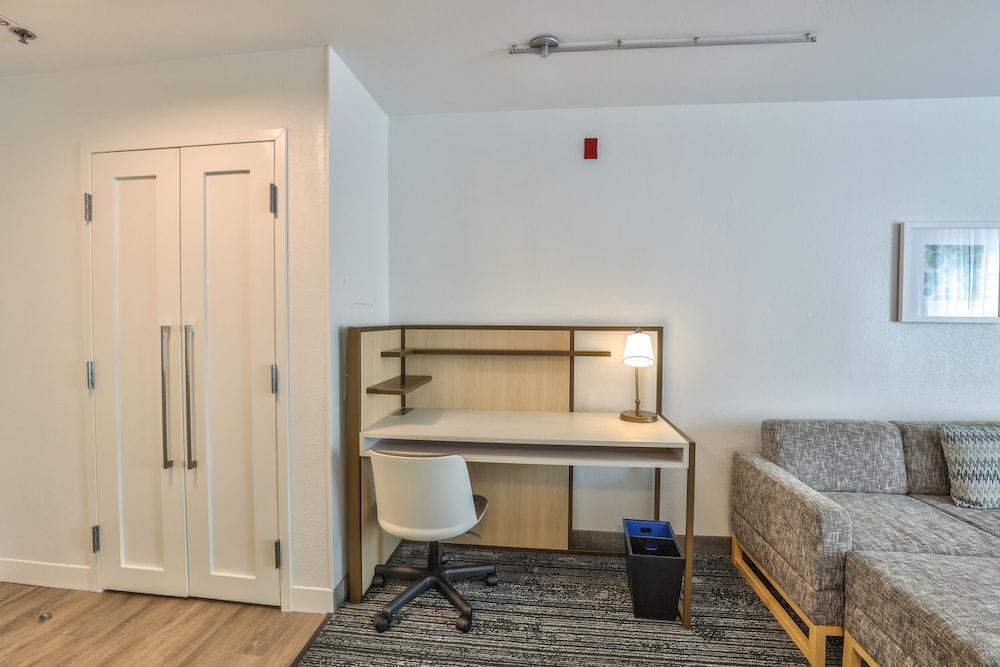 Alluxsuites At 1876, Ascend Hotel Collection Tallahassee Kültér fotó