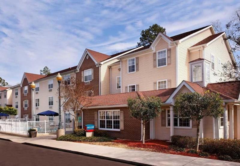 Alluxsuites At 1876, Ascend Hotel Collection Tallahassee Kültér fotó