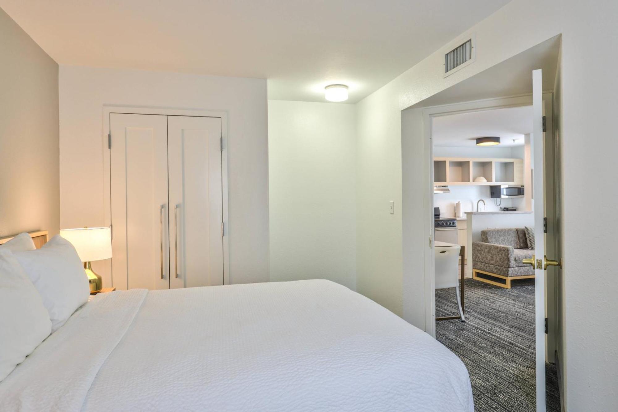 Alluxsuites At 1876, Ascend Hotel Collection Tallahassee Kültér fotó