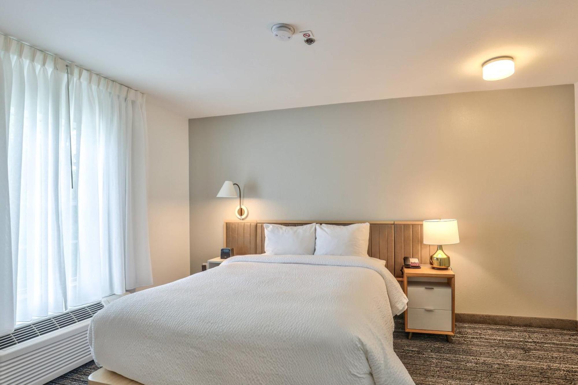 Alluxsuites At 1876, Ascend Hotel Collection Tallahassee Kültér fotó