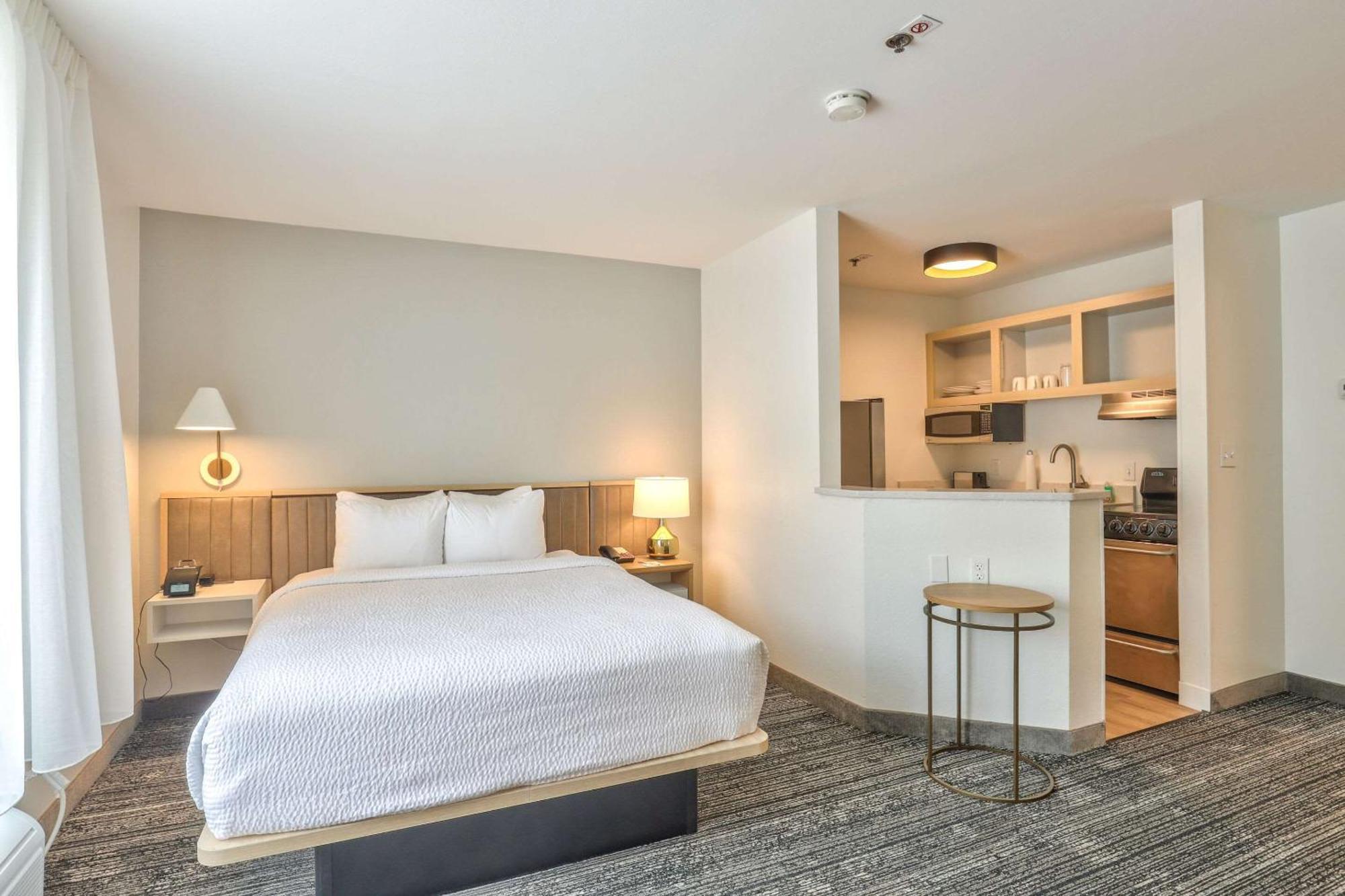 Alluxsuites At 1876, Ascend Hotel Collection Tallahassee Kültér fotó